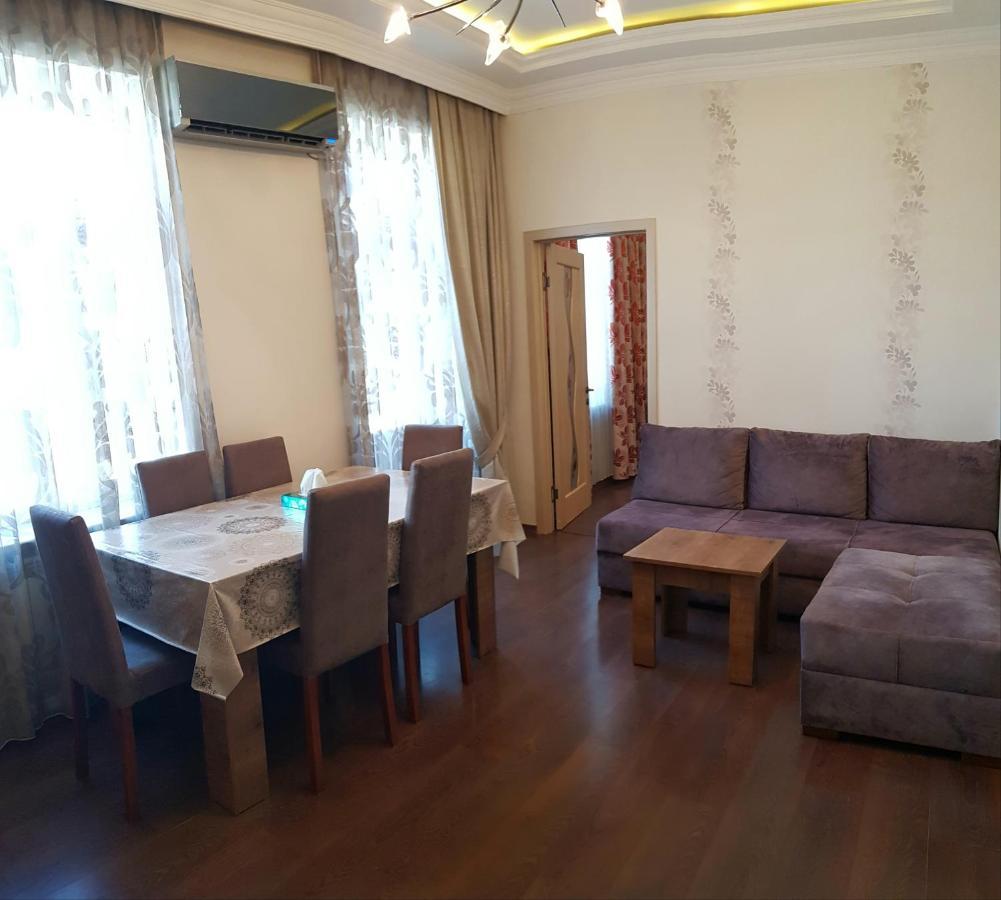 Central Baku Luxury Apartment On Nizami Street Exteriér fotografie